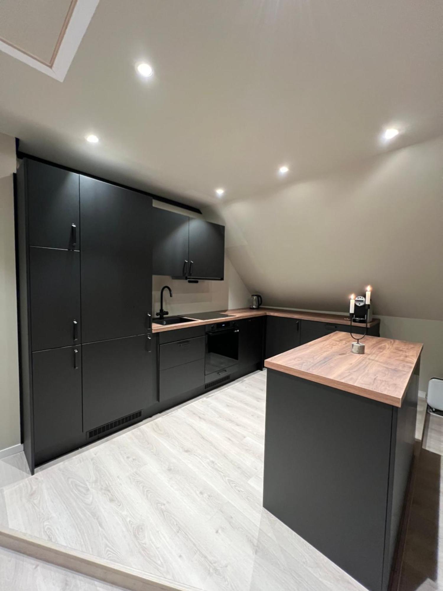 Central Apartment In スヴォルヴァール エクステリア 写真